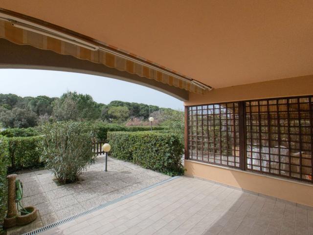 Casa Matteo 112 Trilocale al Piano Terra con Giardino RIF. MC20 112