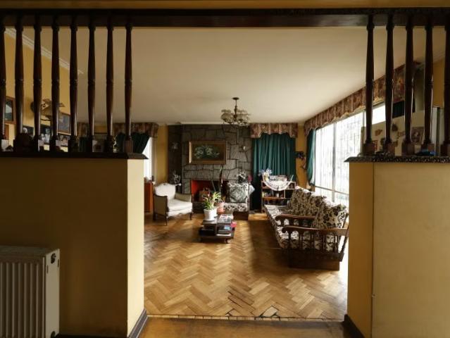 Casa metro el parrón. 4 dormitorios por 7296.00 en La Cisterna
