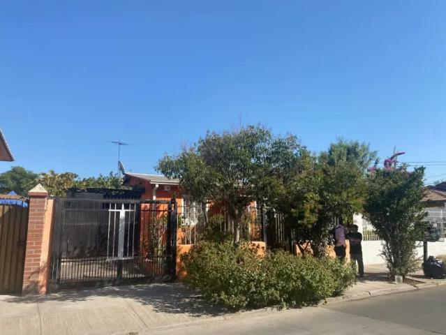 Casa METRO LA CISTERNA | 4 dormitorios por 175000. 00 en La Cisterna