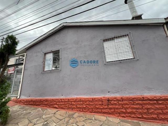 Casa mista á venda bairro Medianeira CXS