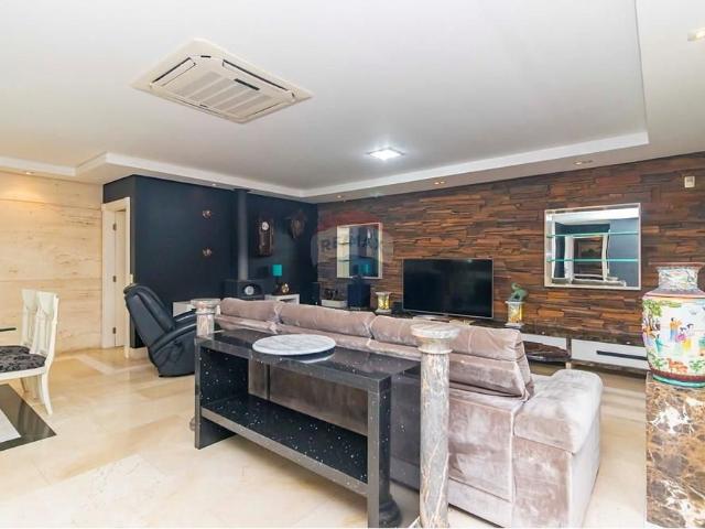CASA MOBILIADA, COM 03 SUITES, VAGA DE GARAGEM NO BOQUEIRÃO
