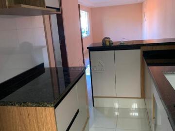 Casa mobiliada com 2 dormitórios, cozinha planejad