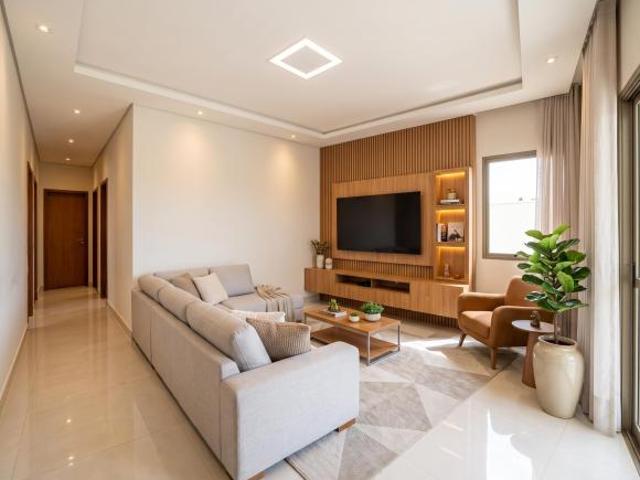 Casa Mobiliada de Alto Padrão no Jd. Brasília | Energia Solar, 3 Quartos e Anexo