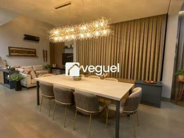 Casa mobiliada em condomínio com 254m², 3 suítes para venda no Vila do Golf em Ribeirão Preto/SP