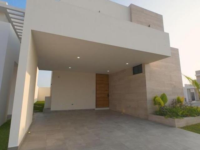 Casa modelo Gaia en venta en Fraccionamiento Olympus, Mazatlán, Sinaloa