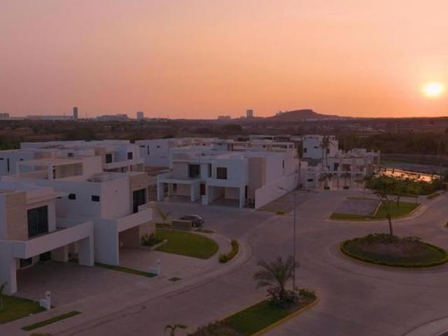 Casa modelo Hera en venta en Fraccionamiento Olympus, Mazatlán, Sinaloa