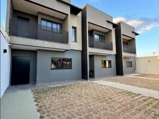 CASA MODERNA 3 QUARTOS ESPAÇO GOURMET CONDOMINIO AGUAS LINDAS GO
