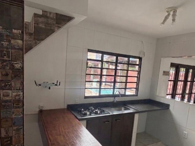 Casa Moderna com Piscina em São João do Rio Vermelho