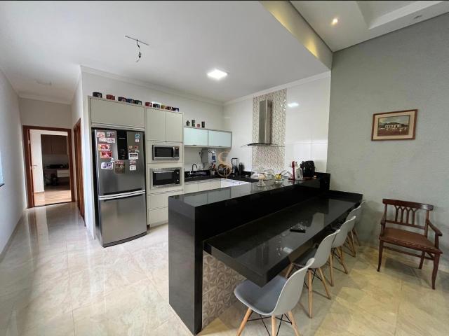 Casa Moderna com Quintal, Lavanderia e Automação