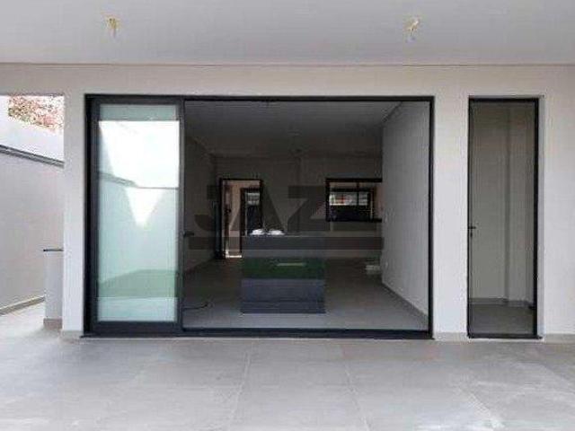 Casa Moderna com Suíte e Cozinha Gourmet