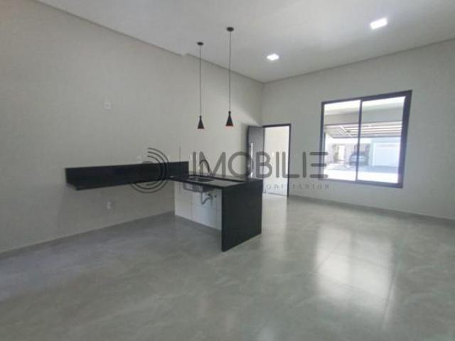 Casa Moderna com 3 Dormitórios, Pé Direito Alto e Área Gourmet no Jardim América ? Indaiatuba SP