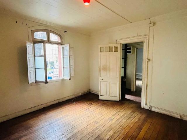 Casa moderna con excelente conectividad 173990