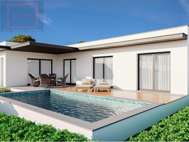 Casa moderna de construção nova com piscina em Carrascas, Cela na Silver Coast