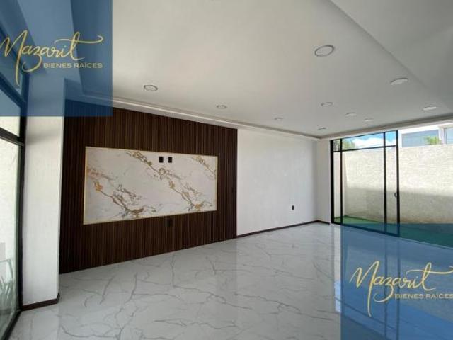 Casa Moderna en Residencial Cerrado | 3 Recámaras, Pádel, Pérgola y Asador en Tlaxcala