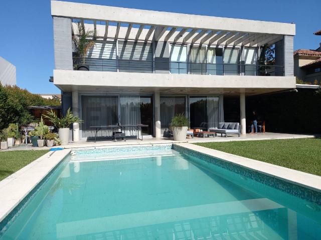Casa Moderna en Windbells equipada