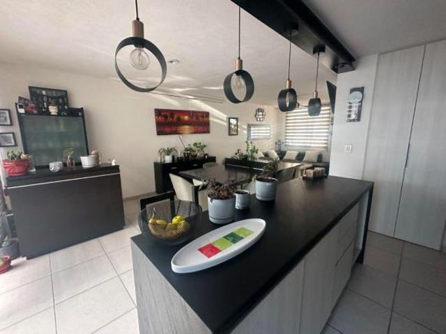Casa Moderna en Venta en Fracc. Viña Real, al norte de Aguascalientes