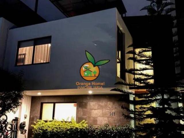 CASA MODERNA EN VENTA VALLE IMPERIAL, COTO IMPERIO SUECO