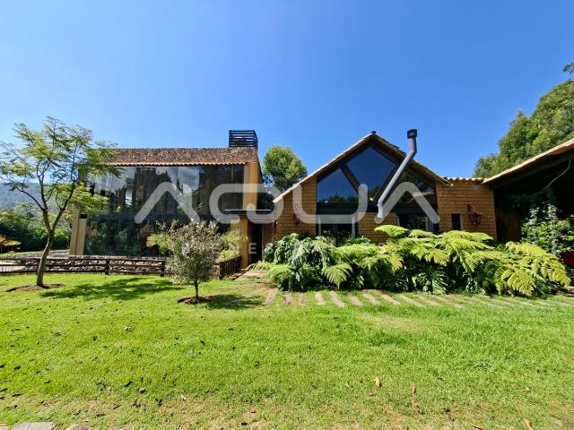 CASA MODERNA EN VENTA Y RENTA EN AMANALCO, TIPO RANCHO