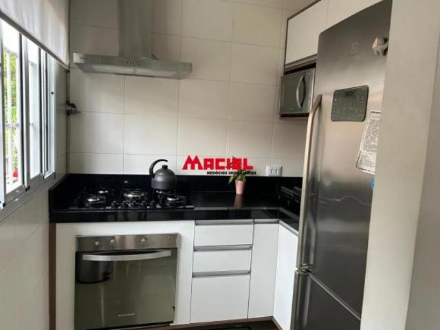 Casa moderna sobrado com garagem subsolo próximo a Embraer Jardim Souto