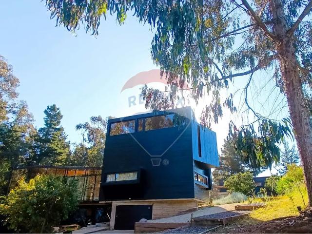 Casa moderna y amoblada en punta de lobos | 4 Dormitorios por 10700.00 en Pichilemu