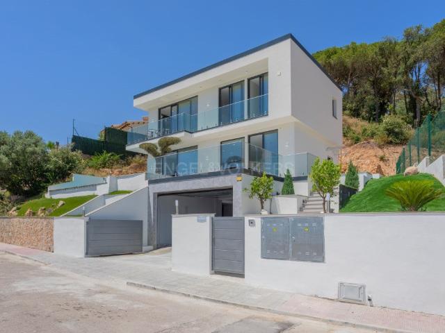 Casa moderna y eficiente con vistas panorámicas al mar 0m² Lloret de Mar
