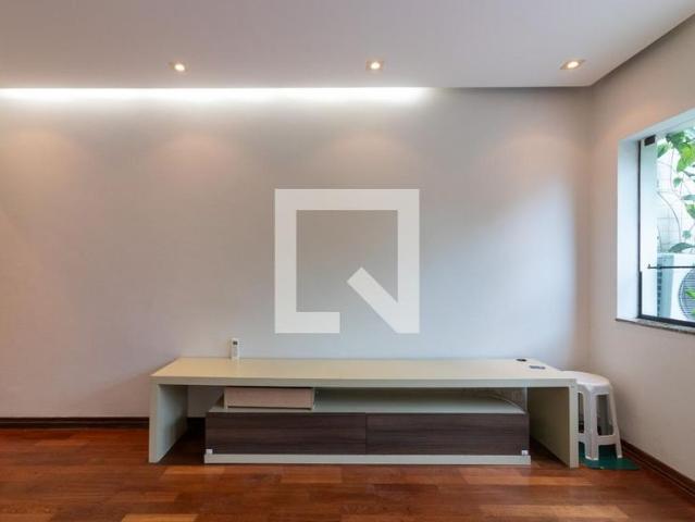 Casa, Moema, 3 Quartos, 144 m2 São Paulo