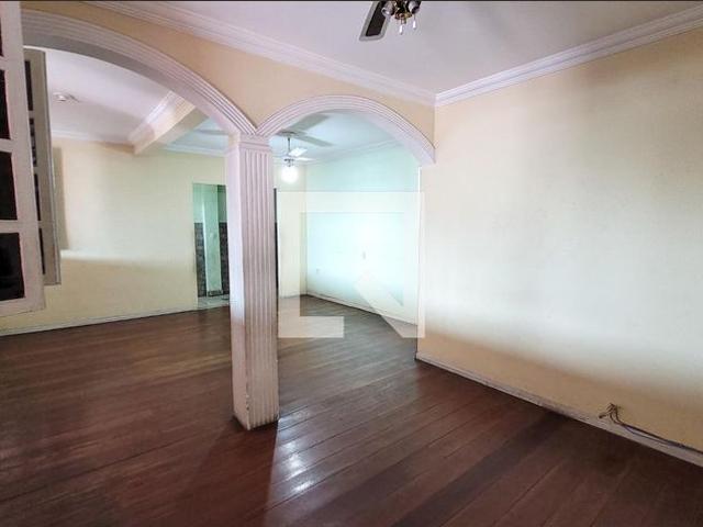Casa, Monte Castelo, 4 Quartos, 360 m2 Contagem