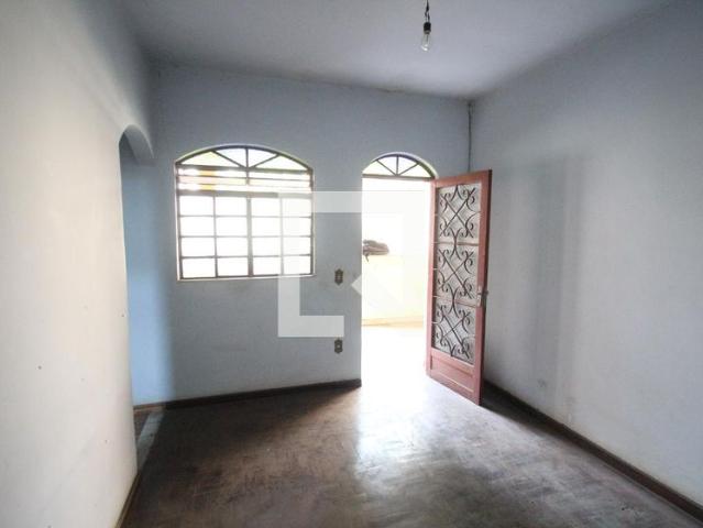 Casa, Monte Castelo, 2 Quartos, 80 m2 Contagem