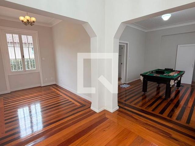Casa, Mosela, 4 Quartos, 180 m2 Petrópolis