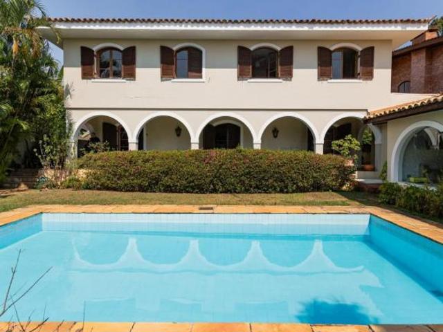 Casa Morumbi 4 Dormitórios 528m²
