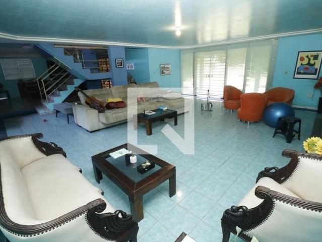 Casa, Núcleo Bandeirante, 4 Quartos, 1000 m2 Brasília