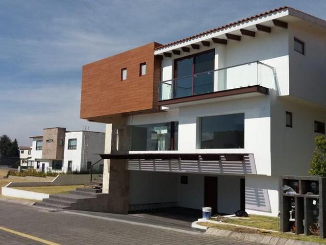 Casa Nueva Moderna con Acabados de lujo