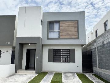 Casa Nueva Amueblada en RENTA en Villas Castellana