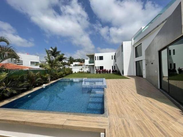Casa Nueva con Doble Altura y Rooftop Panorámico | Lomas de Cocoyoc