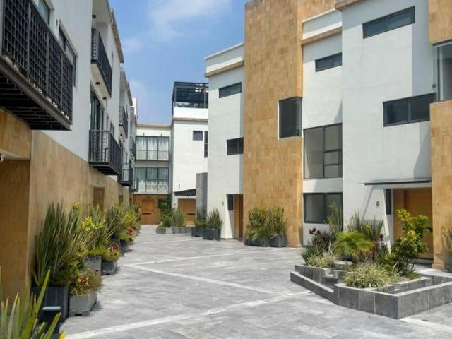 Casa nueva con jardín y vigilancia 24 h | 3 recámaras