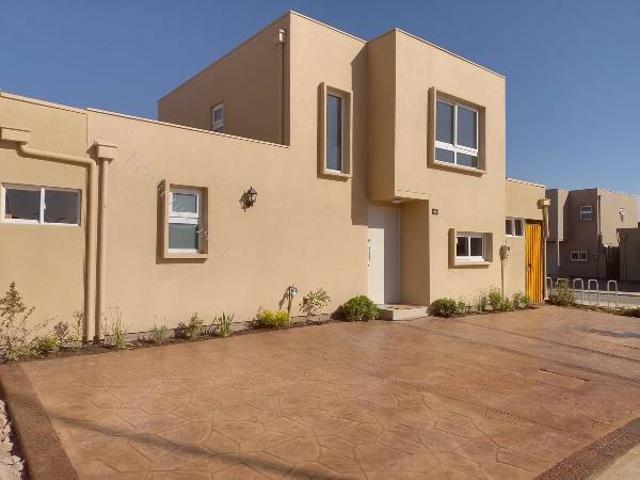 Casa nueva, “Condominio Alto Hurtado I”