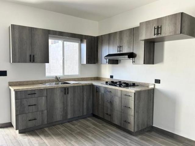 Casa nueva de un piso a estrenar