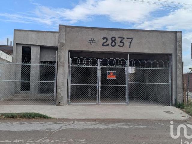 Casa Nueva de 1 Planta Ubicada por Av. de las Americas cerca de Puente Libre