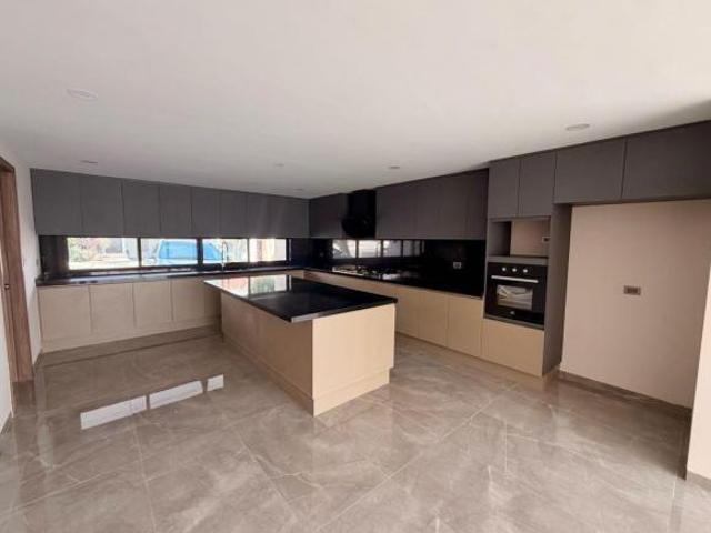 Casa nueva de 4 recámaras en venta en Lomas de Angelopolis 1!