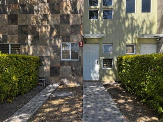 Casa Nueva de 80m² en Coto: 2 Recámaras, a 5 min del Aeropuerto y Escuelas. Estrena Hoy con Crédito!