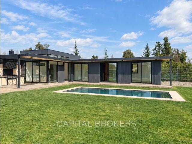 Casa Nueva En Arriendo, 3d + Servicio Y Oficina, Chicureo