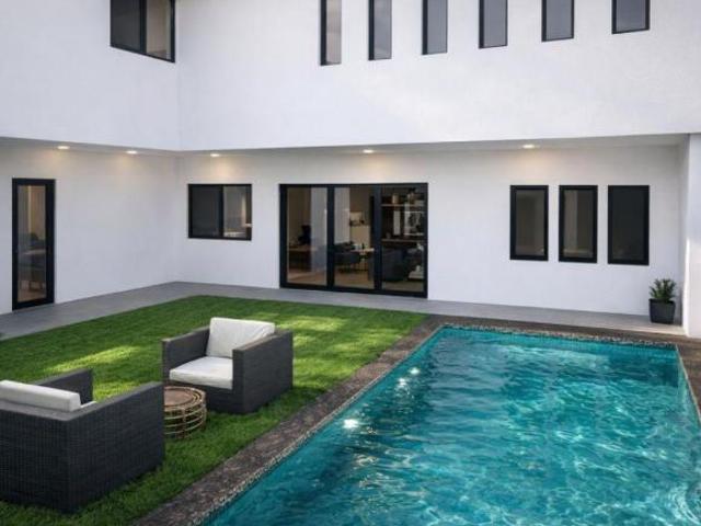 CASA NUEVA EN CUERNAVACA ALBERCA Y SEGURIDAD