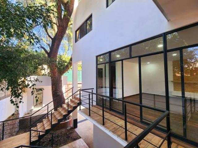 Casa nueva en condominio en Valle de Tepepan