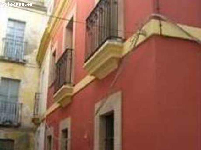 CASA NUEVA EN EL CENTRO