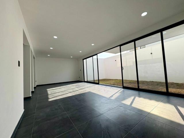 CASA NUEVA EN FRACC PRIVADO EN ATLIXCO PUEBLA $4,150,000