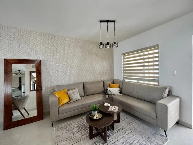CASA NUEVA EN LOS VIÑEDOS