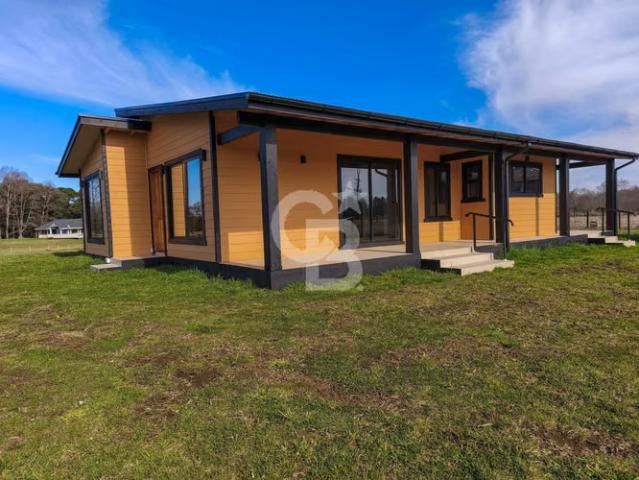Casa nueva en parcela con acceso al río. Tacamo | 3 dormitorios por 170000. 00 en Osorno