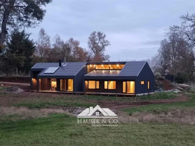 Casa Nueva en Parcela sector Colegio Oxford Villarrica | 3 dormitorios por 8000.00 en Villarrica