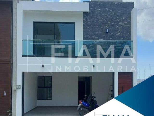 CASA NUEVA EN VENTA COL. LOMAS DEL ENCANTO, TEPIC, NAYARIT. F