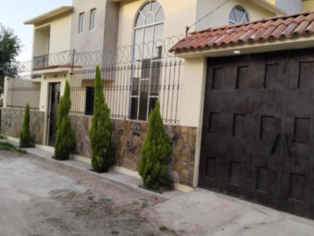 CASA NUEVA EN RENTA METEPEC